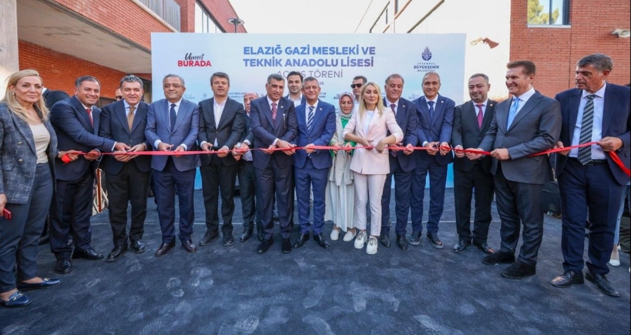 Eğitime sahip çıkmayan vali, CHP’yi suçladı