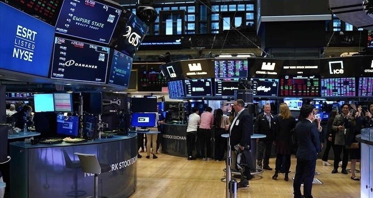 Küresel piyasalar Trump’ın vize kararıyla temkinli açıldı