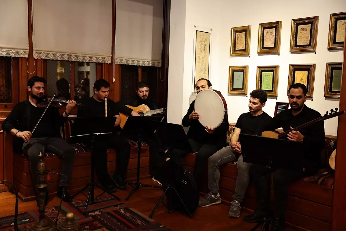 Bağcılar Belediyesi’nden Müzik Grubu: Beyefendiler