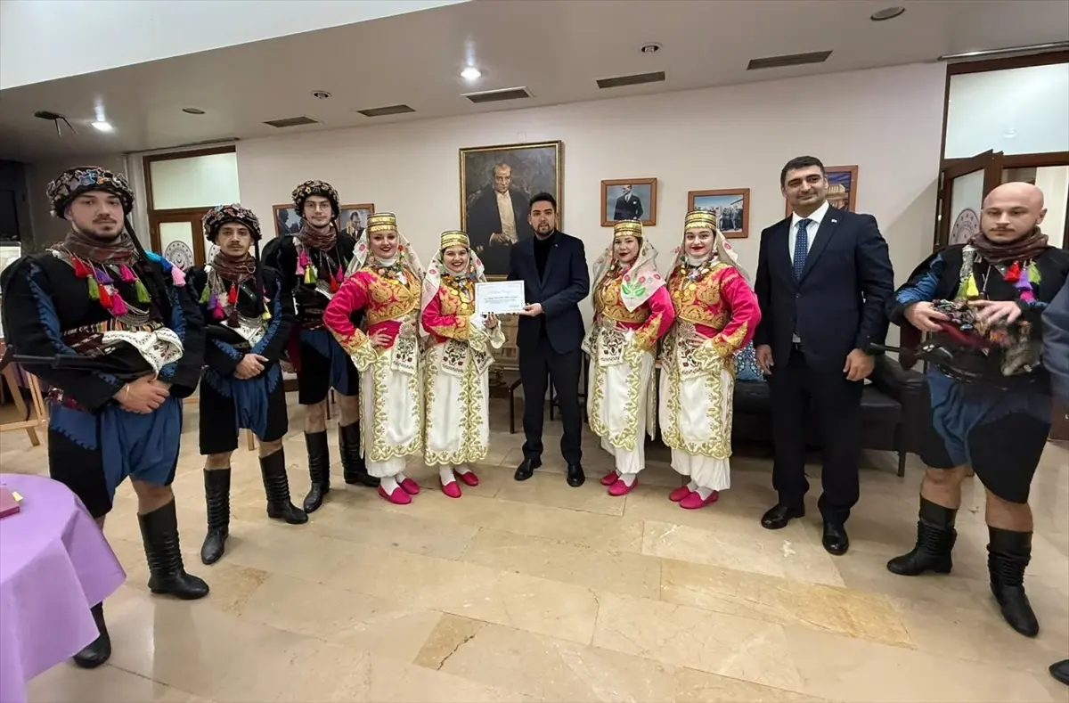 Cumhuriyet Balosu Huzurevi’nde Coşkuyla Kutlandı