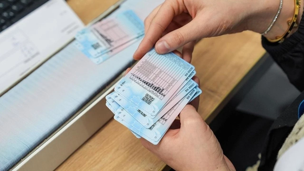 Ehliyetini yenilemeyenler dikkat! Süre daraldı: Bir daha uzatılmayacak