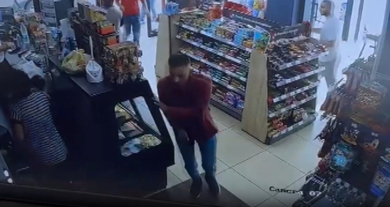 Eski eşinin yanında gördü, akaryakıt istasyonunda dehşet saçtı! O anlar kamerada