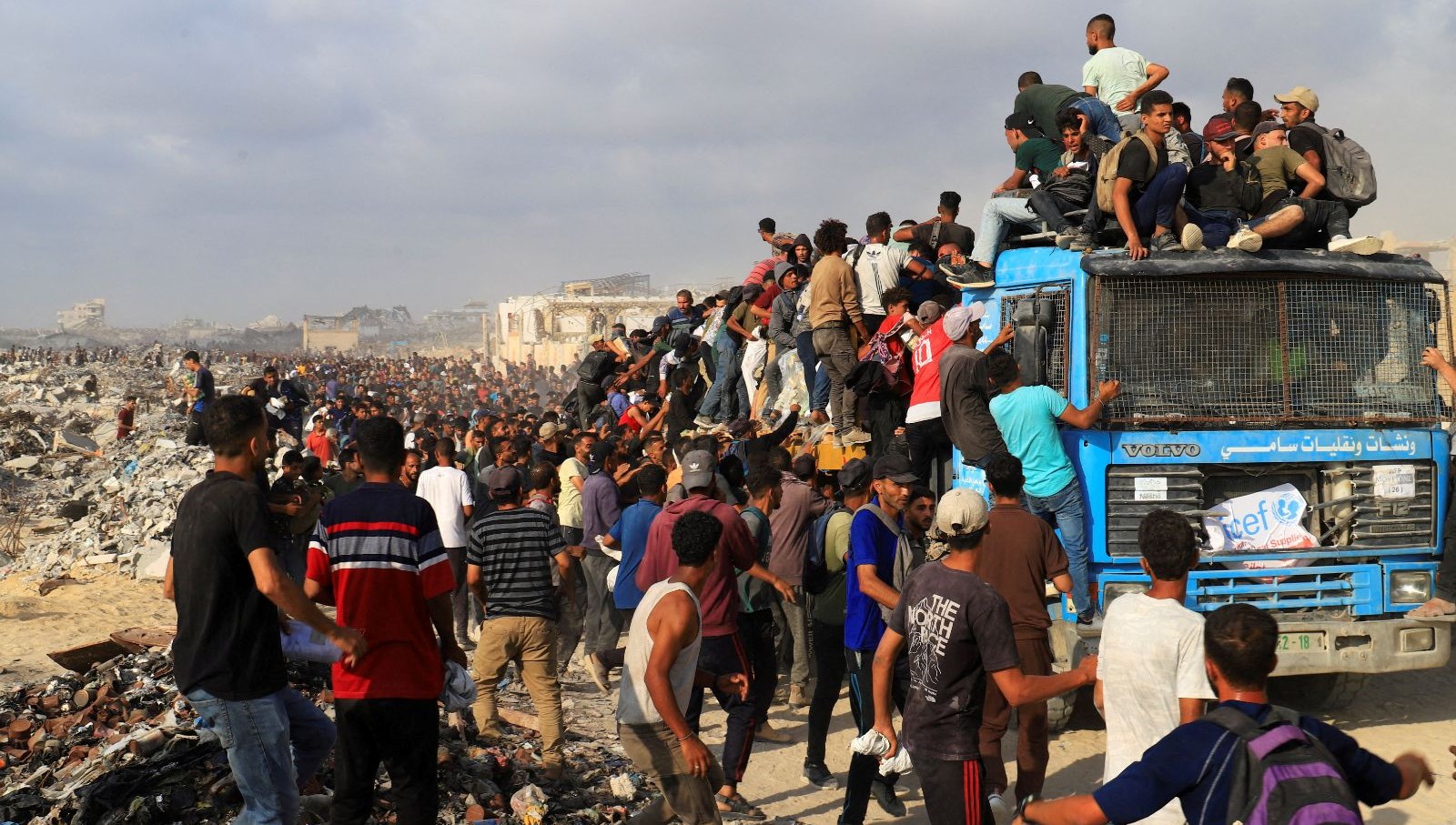 İsrail Refah Sınır Kapısı’nı açıyor: Gazze’ye giren TIR sayısı artacak