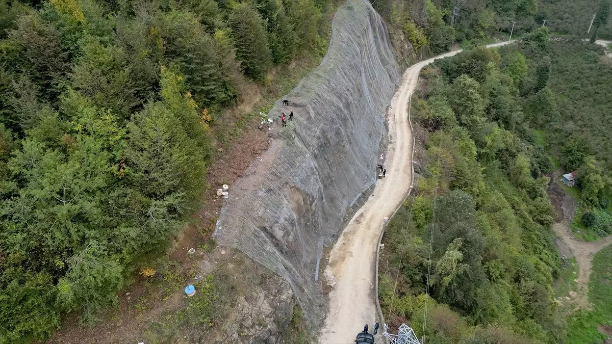 Sakarya’da Toprak Kayması Riski Önleniyor