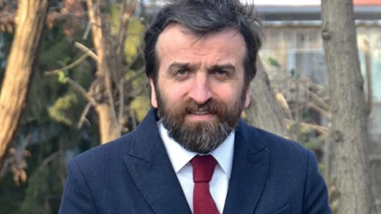 Yeni Şafak yazarı Paşalı, TELE1 yönetimine atandı