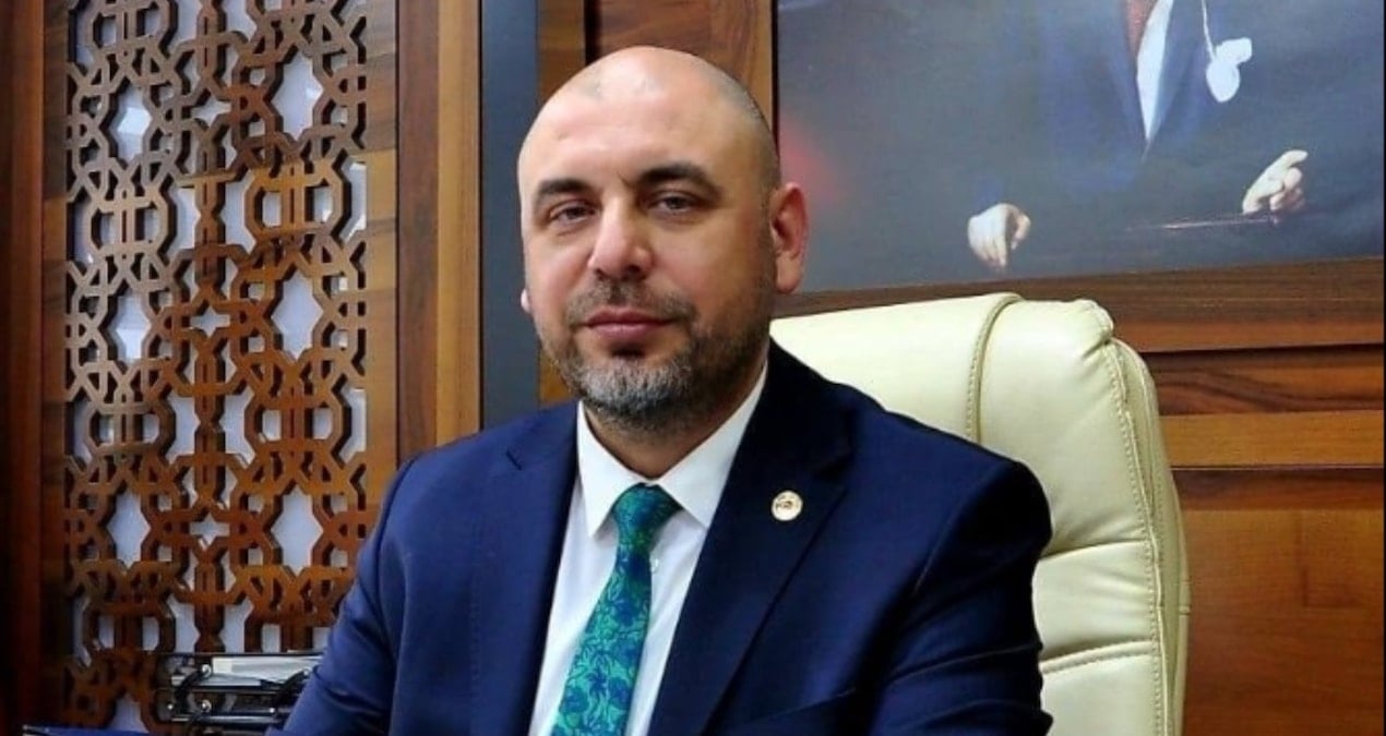 AKP’li belediye başkanı hastaneye kaldırıldı!