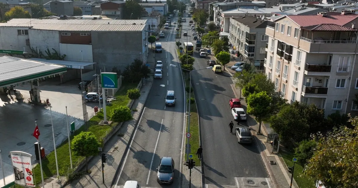 Bursa Gürsu’nun yollarına Büyükşehir eli