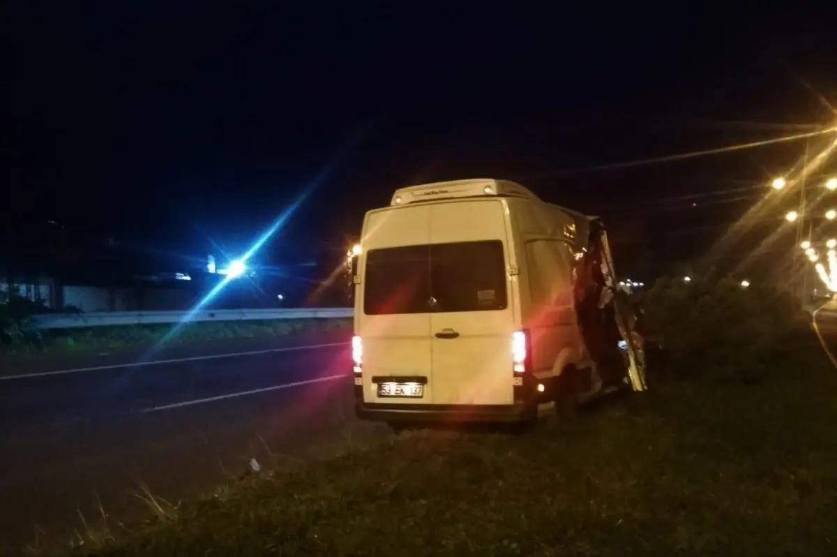Samsun’da Minibüs-TIR Kazası: 1 Ölü, 2 Yaralı