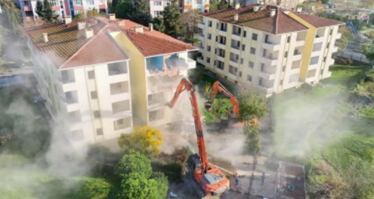 Silivri Belediye Başkanı, 1999 öncesi yapılarda yaşayanlara seslendi