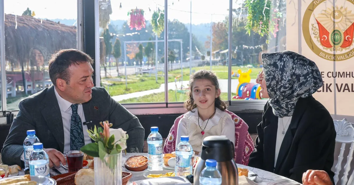 Bilecik’te Vali Sözer engelli bireylerle buluştu