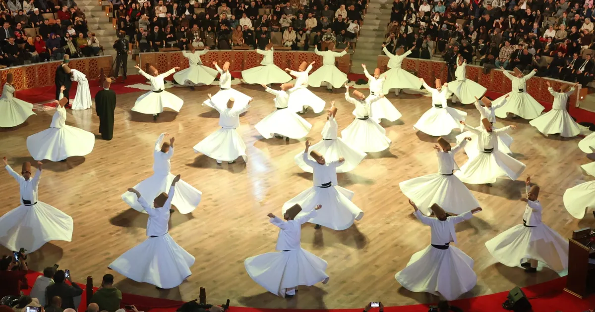 Dünyanın dört bir yanından Mevlana dostları Konya’da buluştu