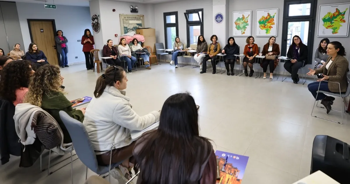 Efes Selçuk’ta kadına yönelik şiddetle mücadelede iş birliği toplantısı