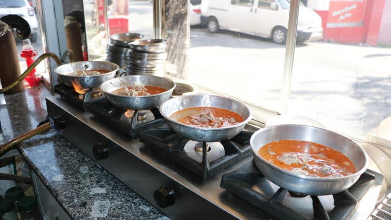Maraş’ta bu lezzet için sabahları kuyruğa giriyorlar! ‘Doğal antibiyotik’