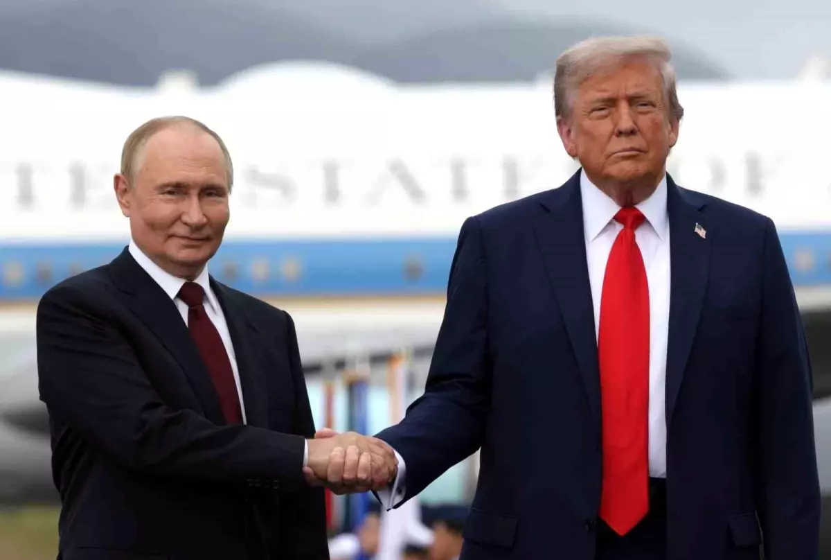 Putin ve Trump, telefonda görüştü