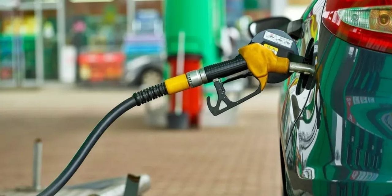 Benzin ne kadar? Motorine zam geldi mi?