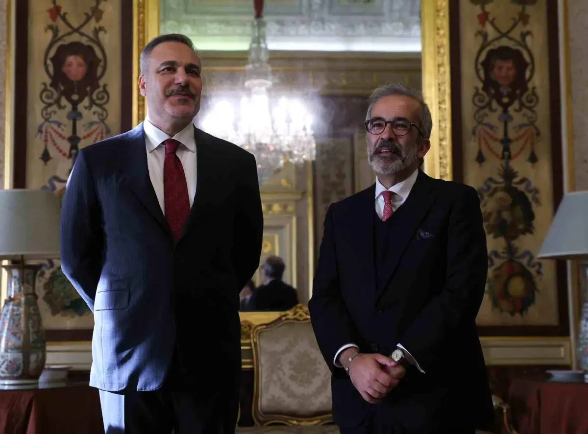 Hakan Fidan Portekiz’de Büyükelçiler Konferansı’nda