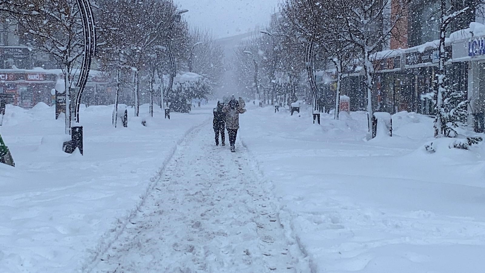 Türkiye’nin en soğuk ili Bolu oldu. Termometreler eksi 21,3 dereceyi gösterdi