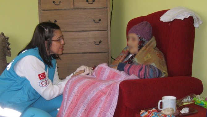 Kış Şartlarında Yaşlı Ve Yatalak Hastalara Evde Sağlık Desteği