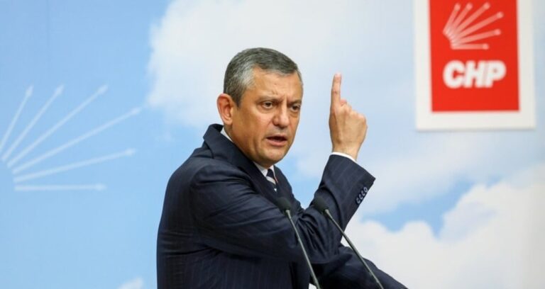 chpden-kritik-toplanti-sona-erdi-ozgur-ozel-yeni-plani-acikladi-BMT4ywBP