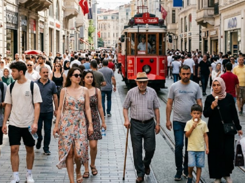 Türkiye’de sokağa çıkmak 2 gün yasaklanabilir: Uzman isim tarih verdi