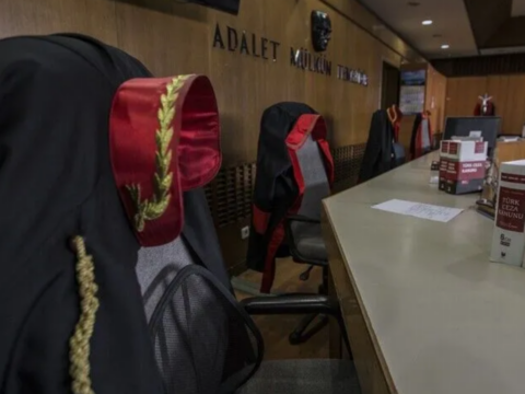 12 yargi paketi resmi gazetede yayimlandi mi yururluge girdi mi ne zaman girecek ezHpcATr